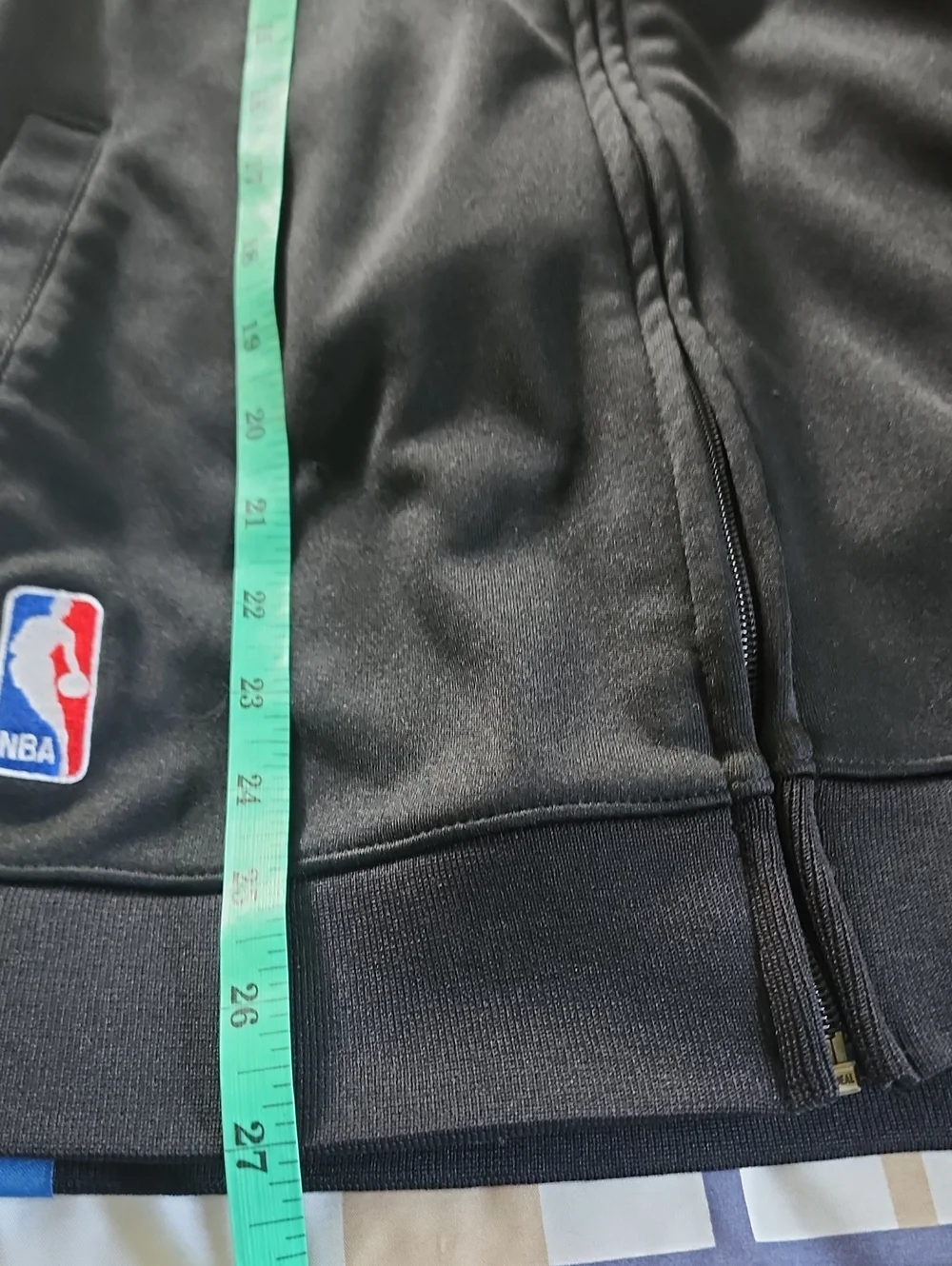 Vintage Adidas NBA Chicago Bulls Black & Red Basketball Jacket